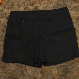 Venezia Black Short Sz 22